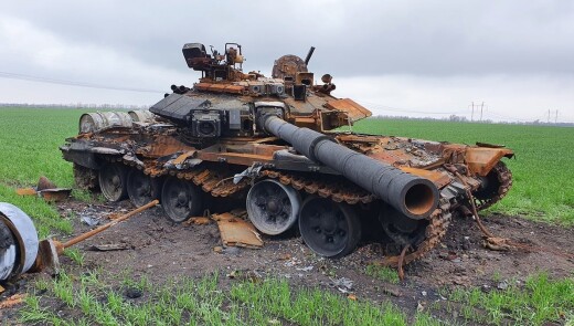 В Прагу везуть російську військову техніку, знищену Збройними силами України