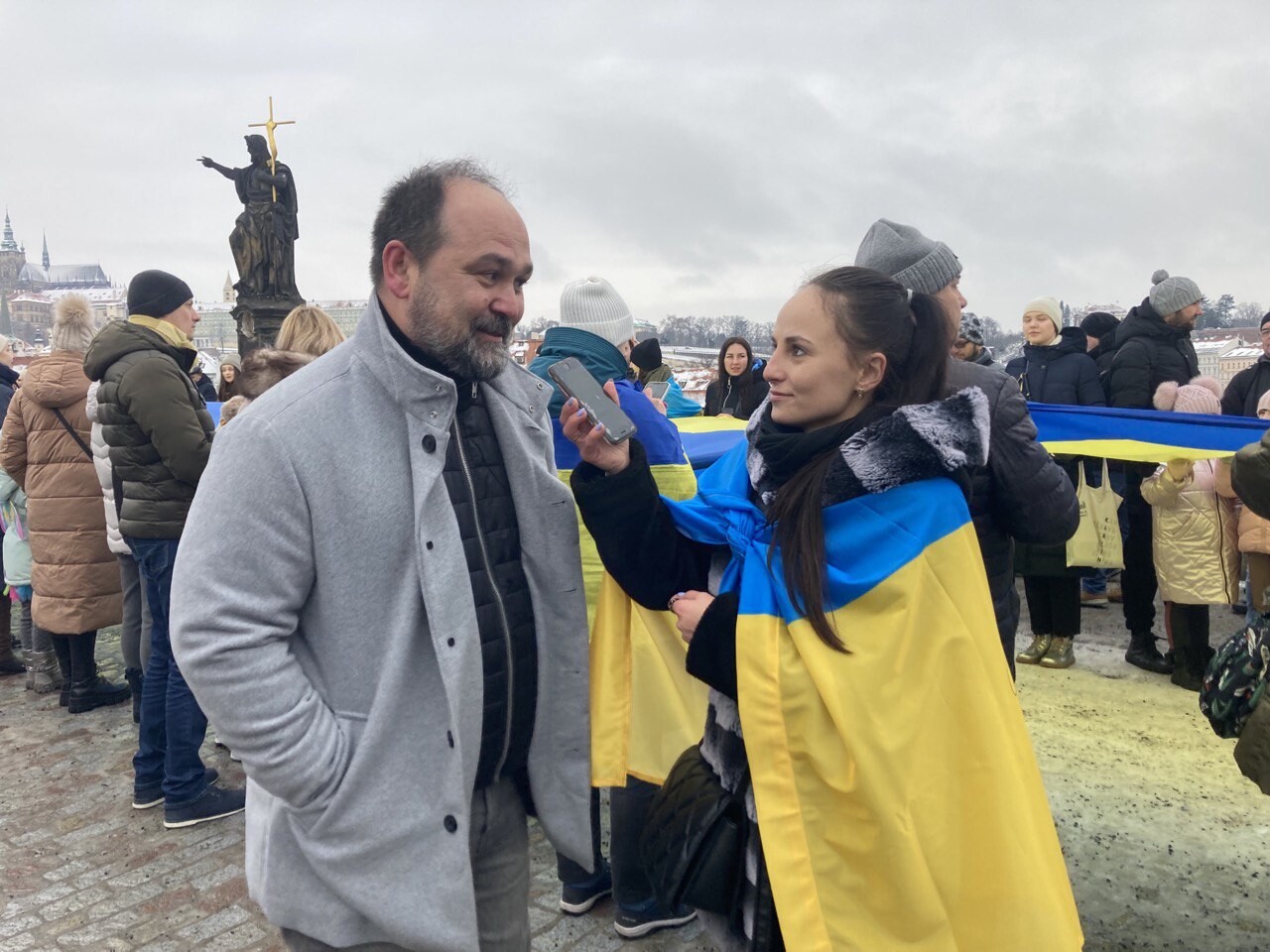 Czech man at Ukrainian picket